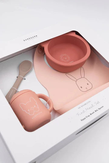 Set Baby in Silicone ( bavaglino, scodella, cucchiaio, bicchiere con beccuccio) - PINK